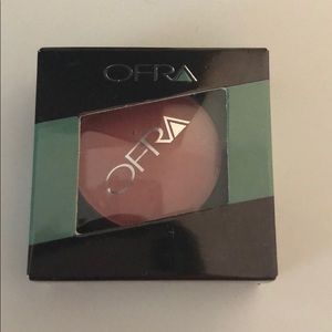 Ofra eye shadow in candy apple